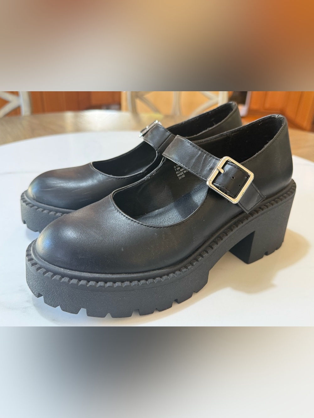Madden Girl Mary Jane Chunky Heel Shoes - Size 7.5 - Picture 3 of 8